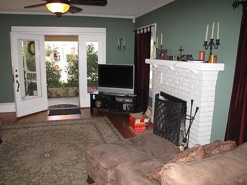 3rd image of 668 E Terrace Ave