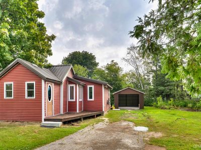 102 S 5th St, Manistique, MI, 49854