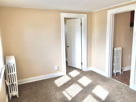 2nd image of 1459 Fort Park Blvd