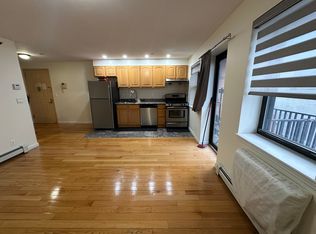 3636 Prince St, Flushing, NY 11354