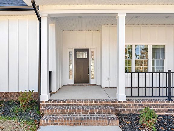 4th image of 5017 Oconee Dr