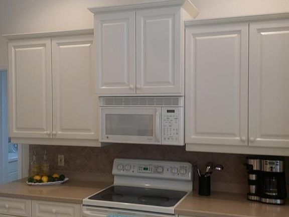 3rd image of 1322 Solitary Palm Ct