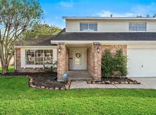 10606 Sagetree Dr, Houston, TX 77089