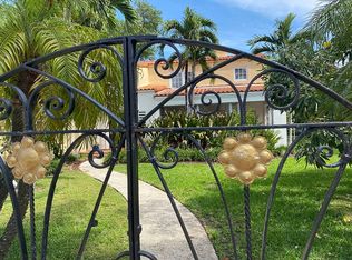 6039 La Gorce Dr, Miami Beach, FL 33140