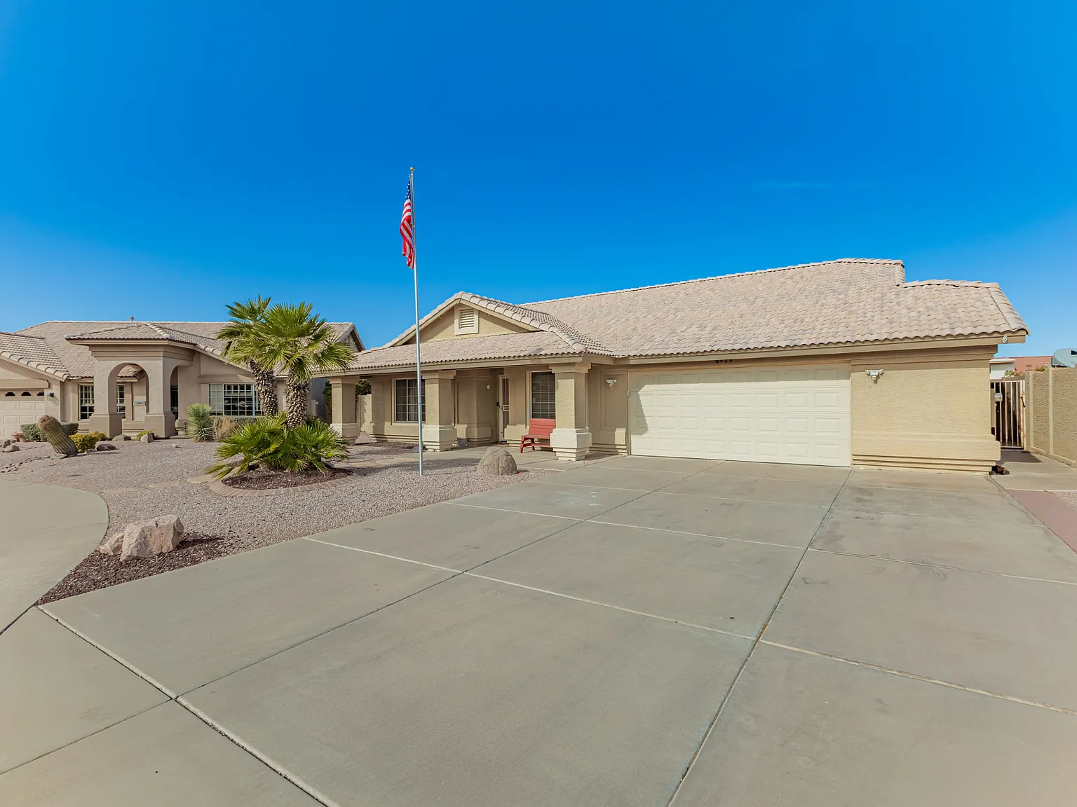 4 bed, 2264 sqft, $5,000 — Photo 1