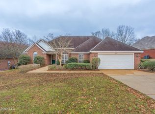 1195 Pendulum Dr, Hernando, MS 38632