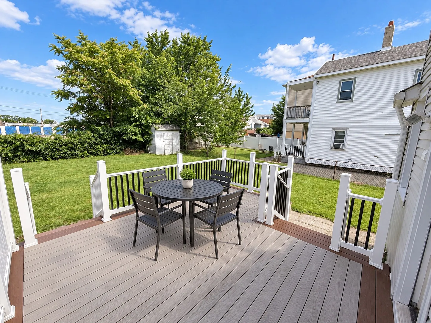 4 bed, 1400 sqft, $3,500 — Photo 3