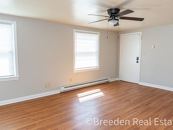 3rd image of 224 N Anderson St #B