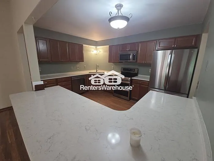 15536 Garfield Cir — Photo 18