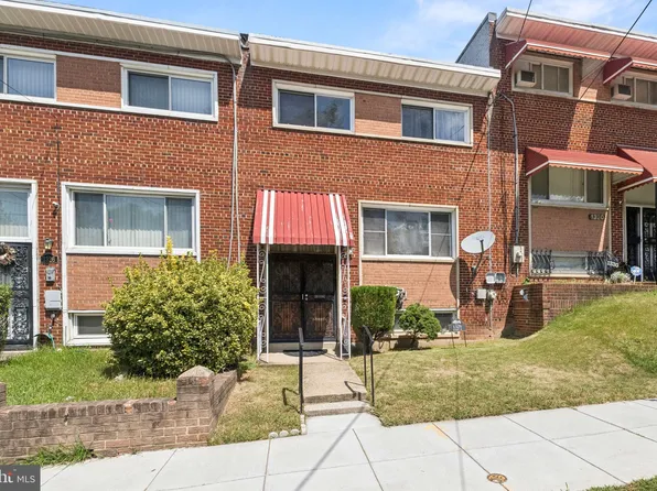 1328 W St NE, Washington, DC 20018