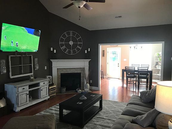 3rd image of 3727 Boyd Walters Ln