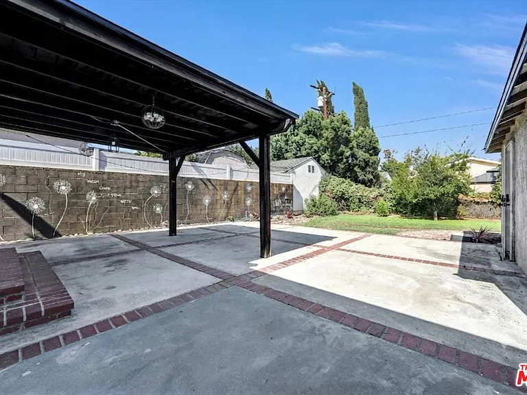 6254 Ben Ave — Photo 25