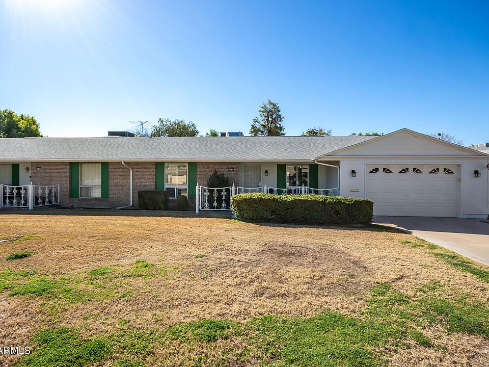 1st image of 10105 W BOLIVAR Drive