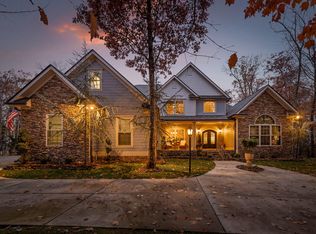 697 N Stewart Ln, Rising Fawn, GA 30738