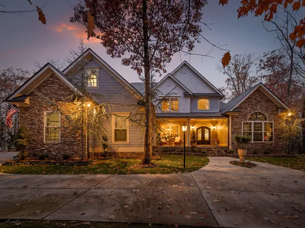 697 N Stewart Ln, Rising Fawn, GA 30738