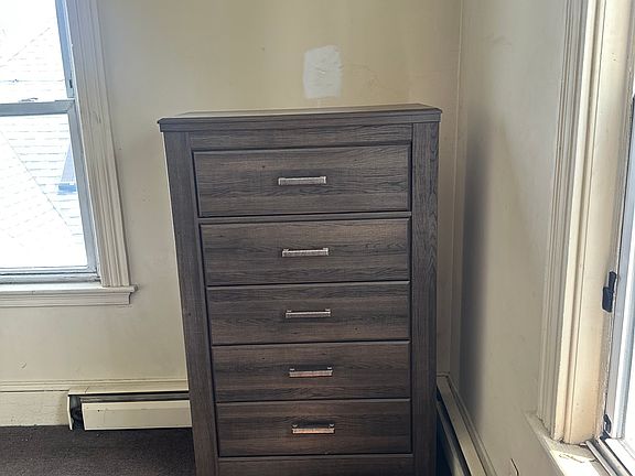 5th image of 40 Billings St #3
