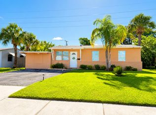 2940 Avenue, Riviera Beach, FL 33404