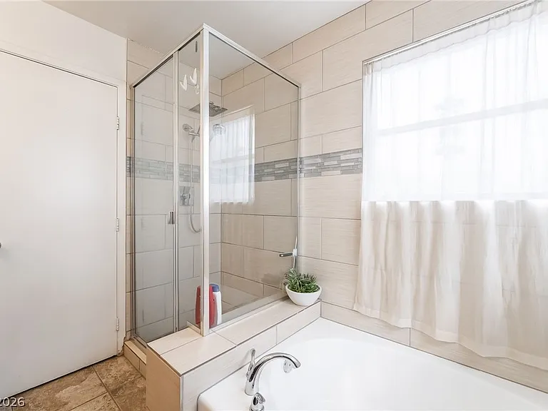 6361 Chisos Dr — Photo 21