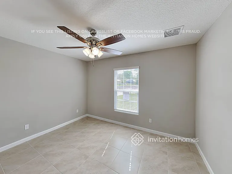 373 NW Avens St — Photo 12