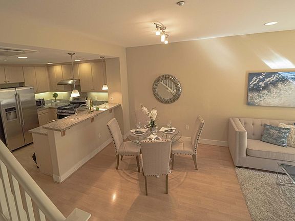 4th image of 3722 Heron Way
