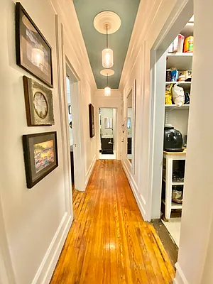 Rented by Bond New York | media 9