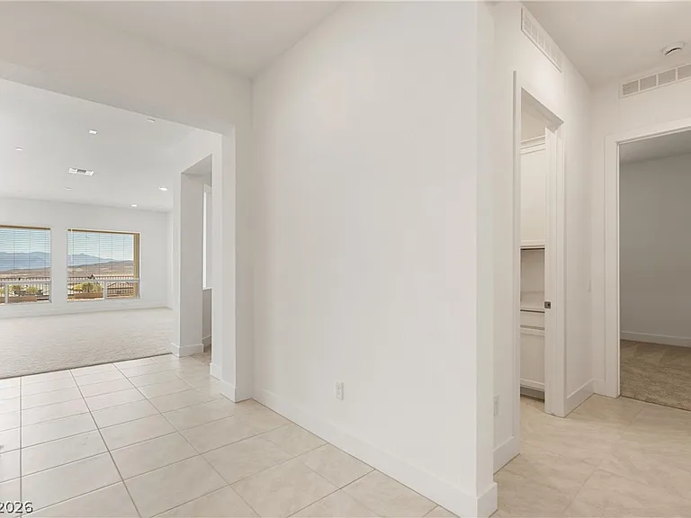 90 Crimson Stone Ct — Photo 4