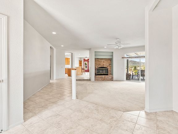 3rd image of 15543 Vista Vicente Dr