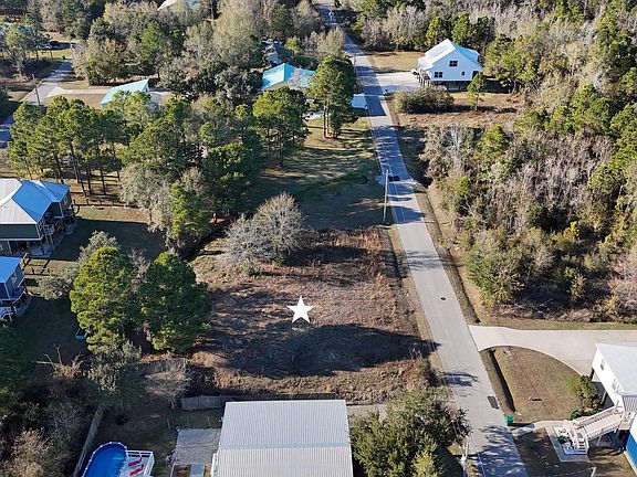 4th image of 165 Vacation Ln