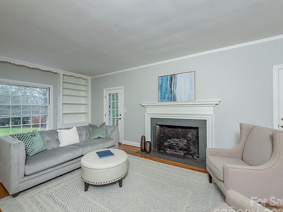 5th image of 53 Kingwood Pl