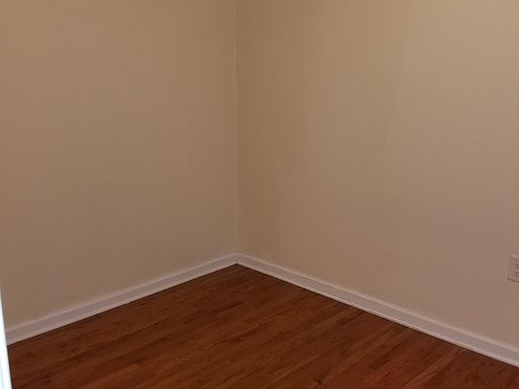 4th image of 2321 E Ann St