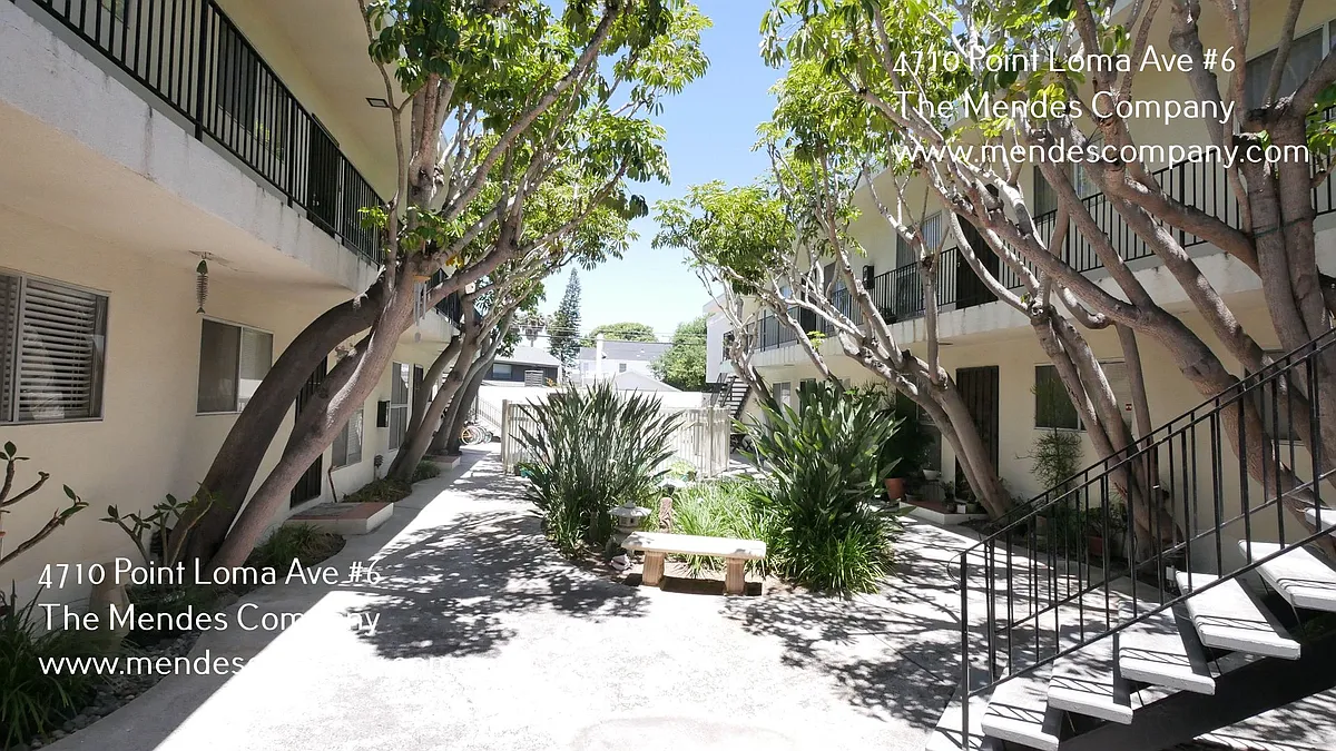 Building Photo - 4710 Point Loma Ave #6