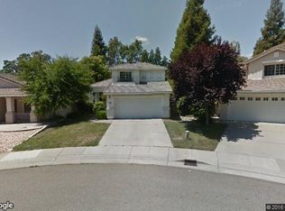 9450 Village Tree Dr, Elk Grove, CA 95758
