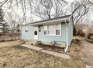 800 S 25th St, Springfield, IL 62703