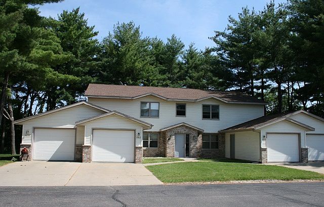 2nd image of S1262 N Forest Ln