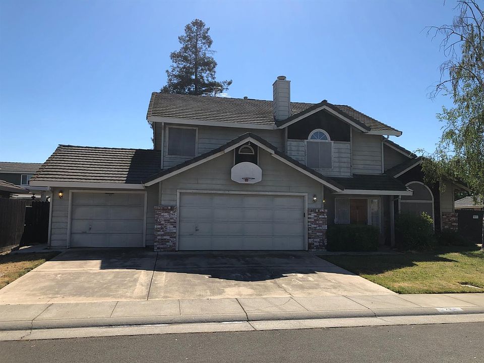 1st image of 327 Finch Dr