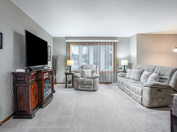 4th image of 3426 Ridge Ct
