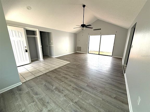 5th image of 12905 SETTLERS DRIVE