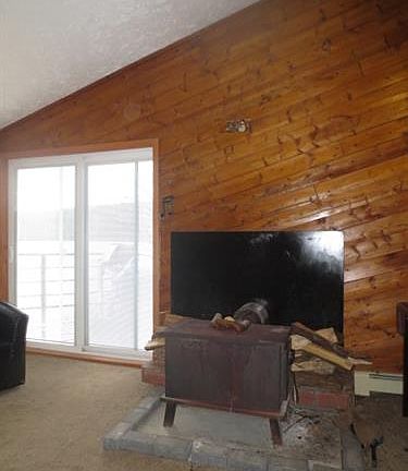 5th image of 32 Lakeshore Dr NW