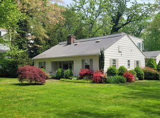 318 Noroton Ave, Darien, CT 06820