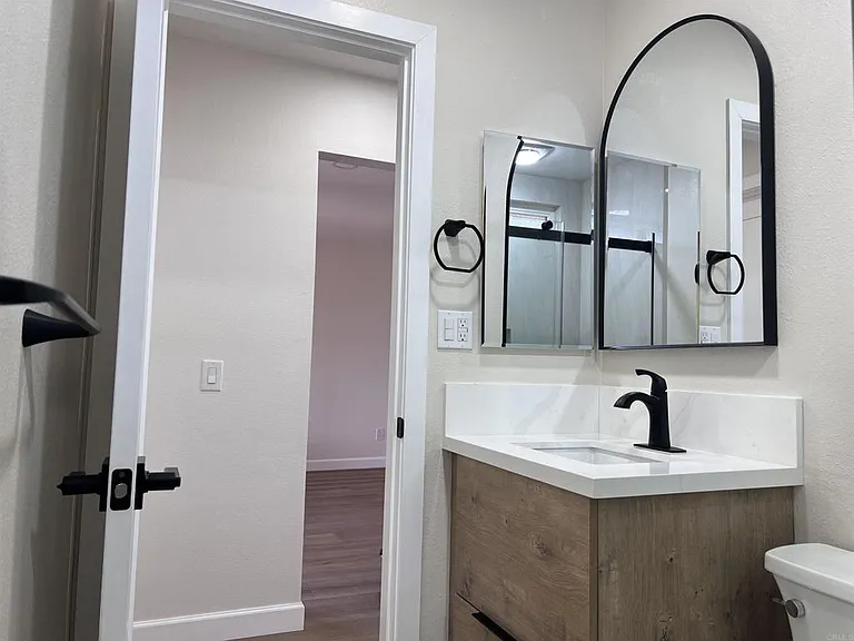 1404 Highridge Dr — Photo 13
