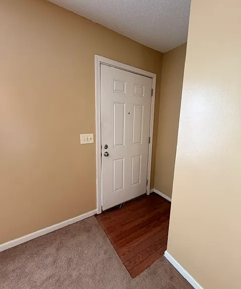 101 Riverwalk Way — Photo 3
