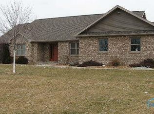 412 N Michigan St, Edon, OH 43518