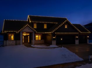 13991 Elderflower Cv, Fort Wayne, IN 46845