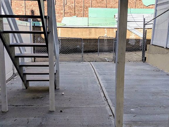 5th image of 14319 105th Ave