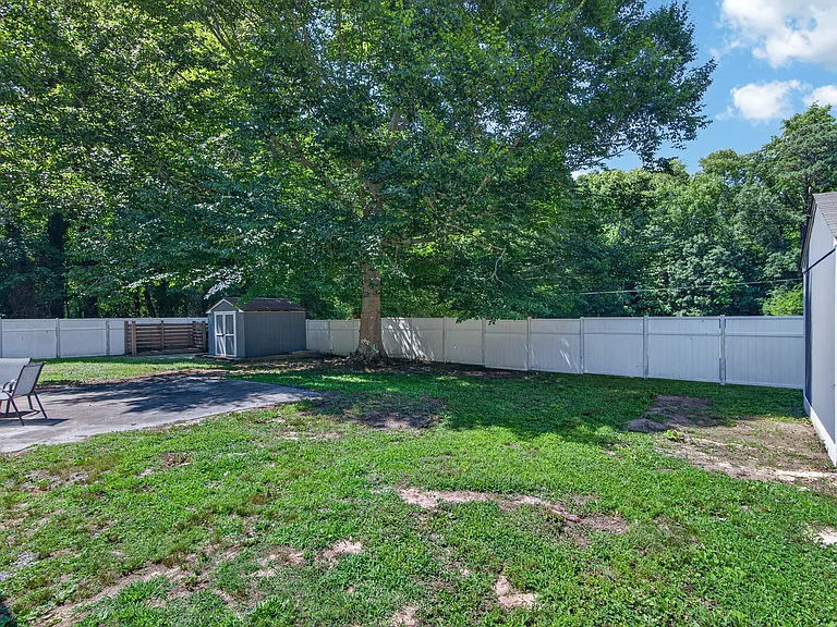 301 Boundary Rd — Photo 33