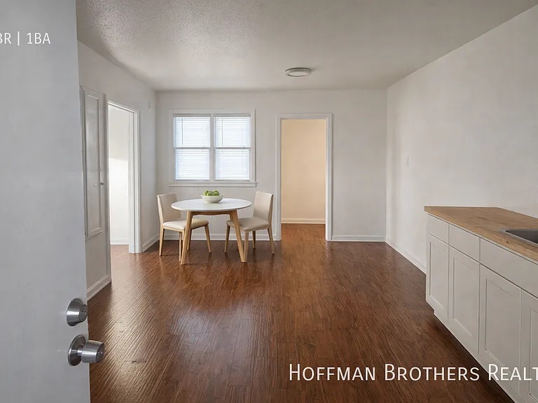 5545 Atlantic Ave — Photo 2