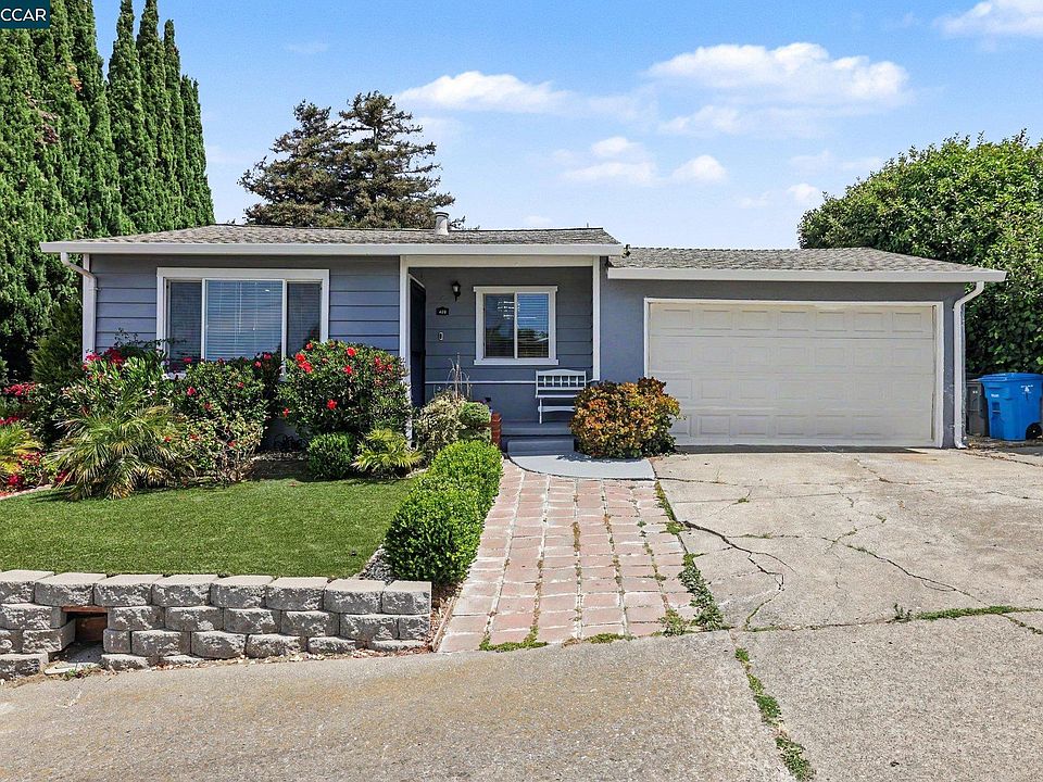 1st image of 400 Ladera Dr