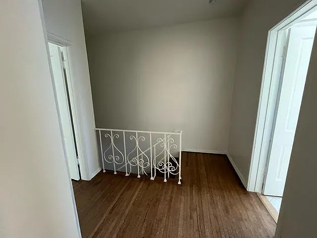 434 S Detroit St — Photo 17