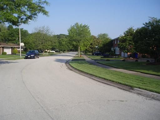 3rd image of 1165 E 173rd Pl