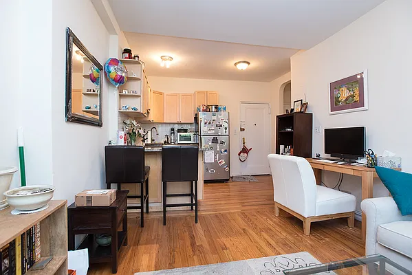 Rented by Emor Management Inc. | media 9